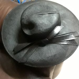 Black Sunday hat